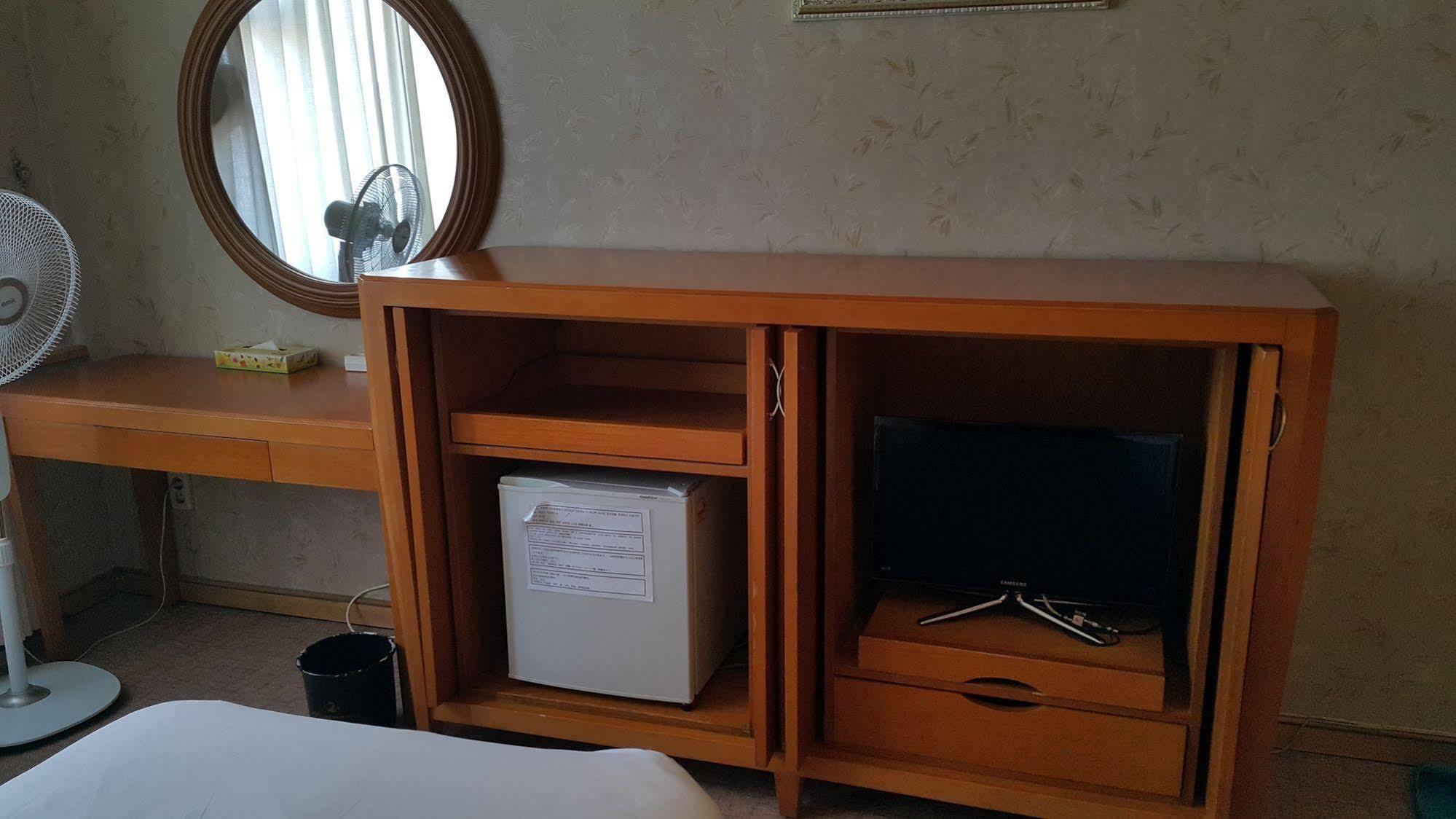 Jeju Royal Hotel Εξωτερικό φωτογραφία